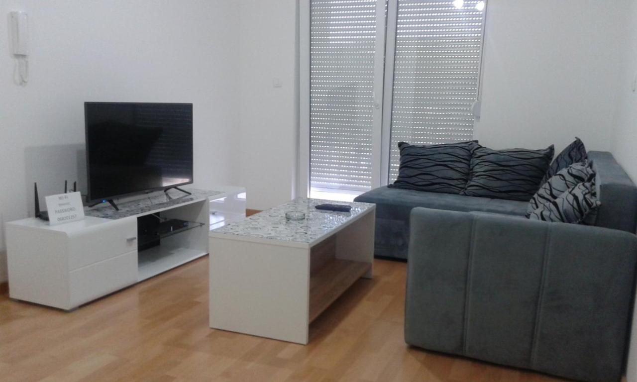 Comfort Apartment Nikšić Esterno foto